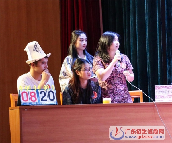 圖2 我校選手答題
