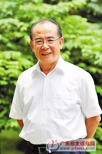 吳穎民