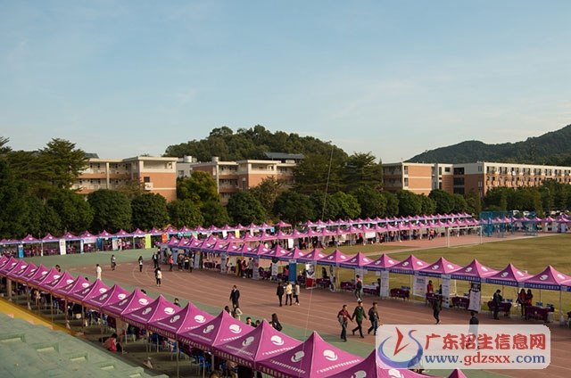 供需見面會(huì)現(xiàn)場