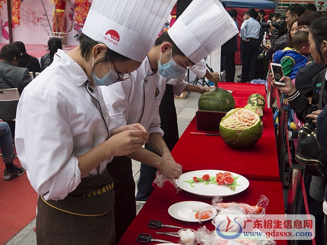 果蔬雕刻藝術(shù)展示