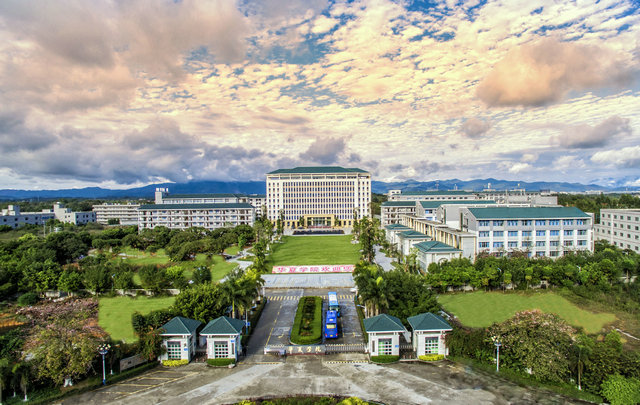 廣東省華夏技工學(xué)校2019年招生簡章