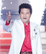 非科班出身：細(xì)數(shù)華麗轉(zhuǎn)身的金牌主持人