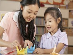 用心去愛孩子 但也要注意用正確的方式